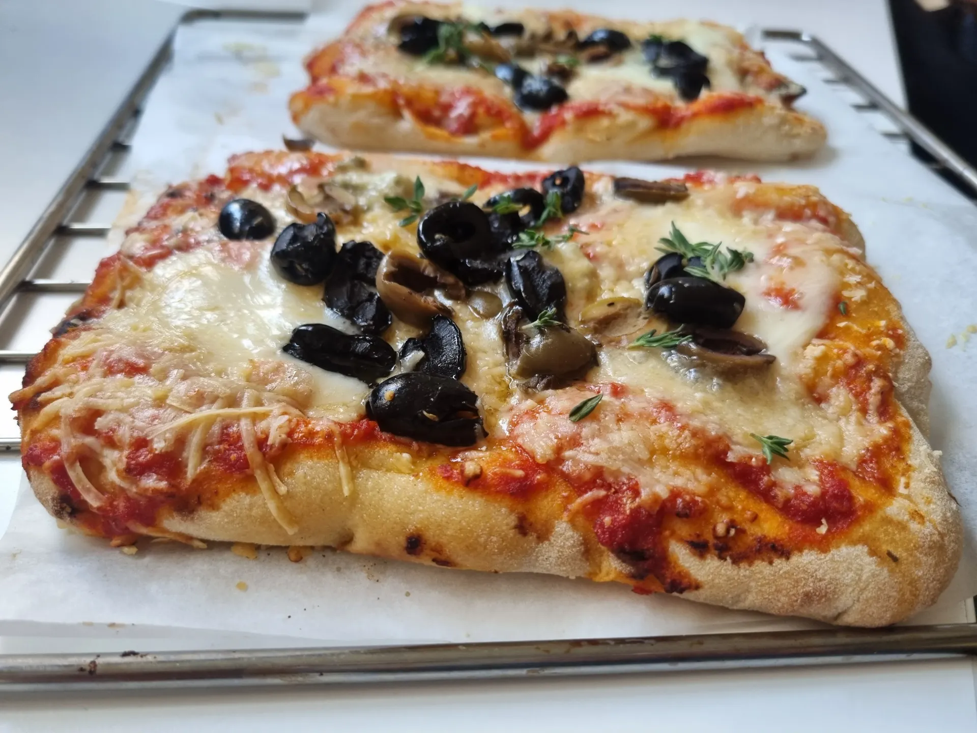 [009] Pizza van het Huis